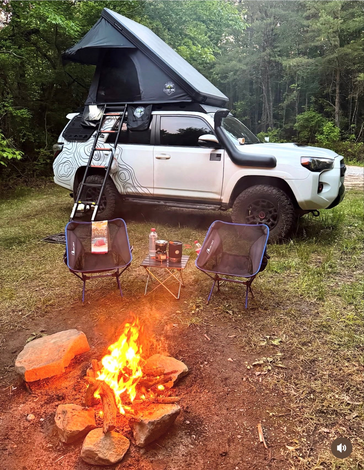 The Ultra-Lightweight, Ultra-Slim Rooftop Tent