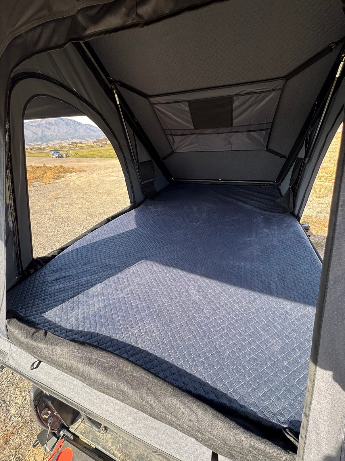 The Ultra-Lightweight, Ultra-Slim Rooftop Tent