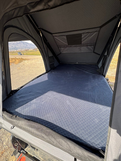 The Ultra-Lightweight, Ultra-Slim Rooftop Tent